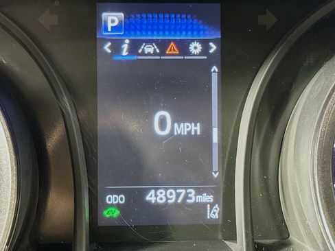 Used 2022 Toyota Camry SE FWD image 23