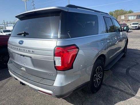 Used 2024 Ford Expedition Max XLT AWD/4WD image 2