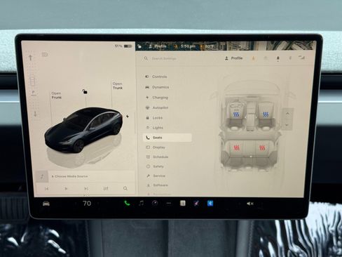 Used 2024 Tesla Model 3 image 28