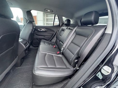 Used 2022 GMC Terrain SLT w/ Tech Package image 26