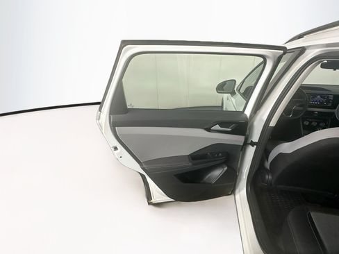 Used 2024 Volkswagen Taos S FWD image 25