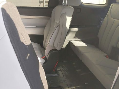 Used 2023 Hyundai Palisade SEL w/ Premium Package image 30