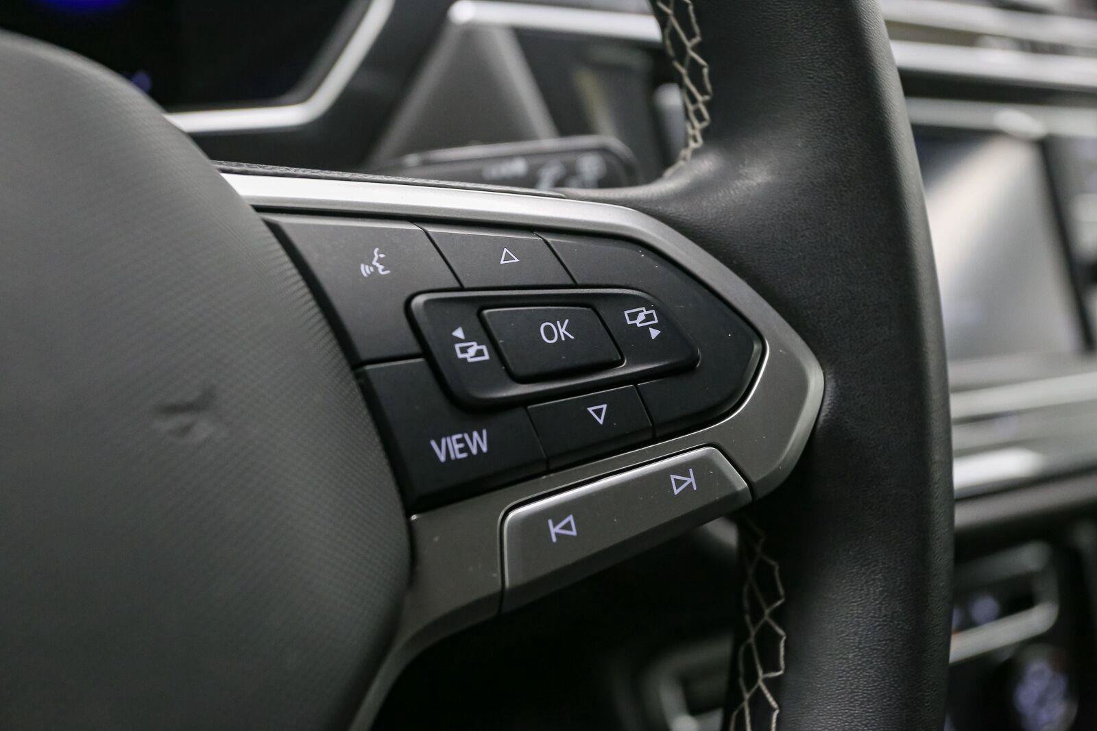 Certified 2024 Volkswagen Tiguan S AWD/4WD image 39