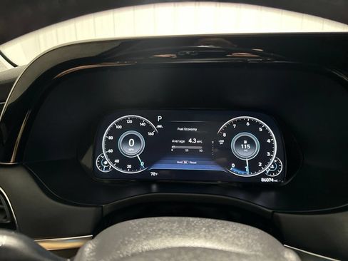 Used 2021 Hyundai Palisade Limited FWD image 22