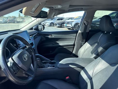 Used 2021 Toyota Camry XSE FWD image 18