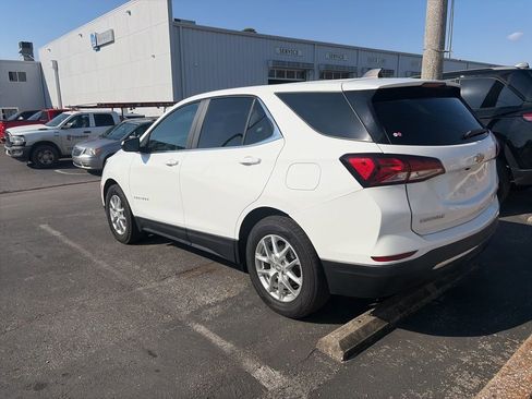 Used 2023 Chevrolet Equinox LT image 5