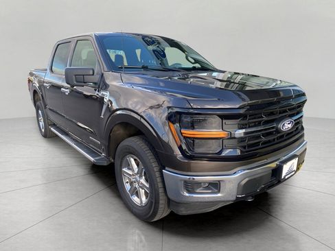 Used 2024 Ford F150 XLT w/ Mobile Office Package image 28