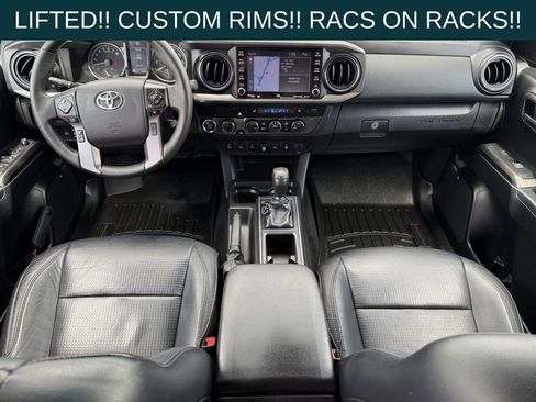 Used 2022 Toyota Tacoma TRD Sport w/ TRD Premium Sport Package image 12