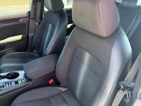 Used 2024 Honda Civic Sport image 15