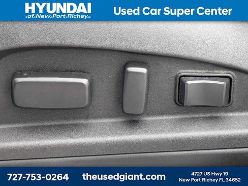 Used 2017 Chevrolet Equinox LT w/ Convenience Package FWD image 21