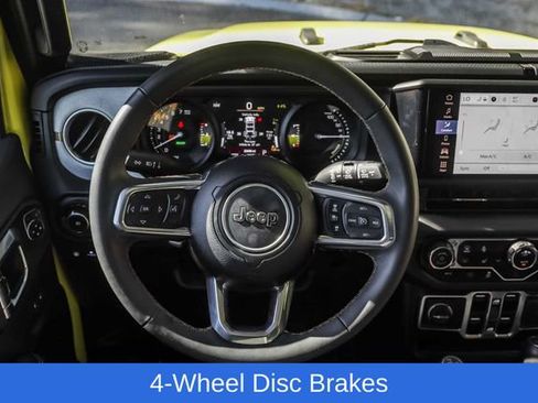 Used 2024 Jeep Wrangler Unlimited Sahara AWD/4WD image 33
