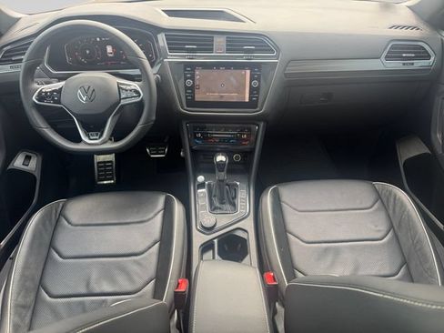 Used 2022 Volkswagen Tiguan SEL R-Line AWD/4WD image 14
