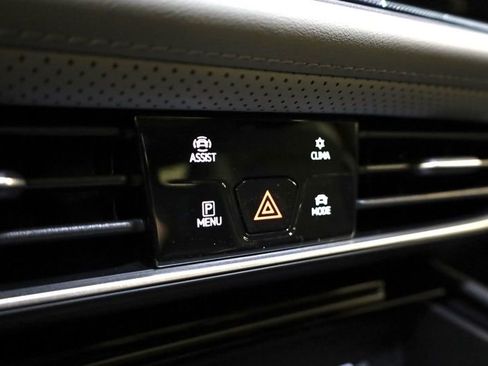 New 2026 Volkswagen Atlas Peak Edition image 20