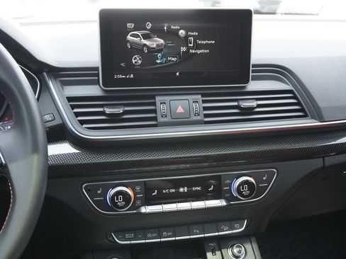 Used 2018 Audi SQ5 Prestige w/ Prestige Package AWD/4WD image 15
