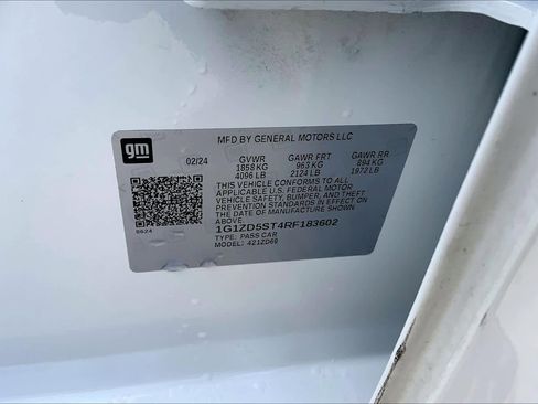 Used 2024 Chevrolet Malibu LT FWD image 37