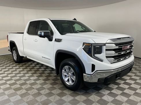 Used 2026 GMC Sierra 1500 SLE w/ Preferred Package AWD/4WD image 19