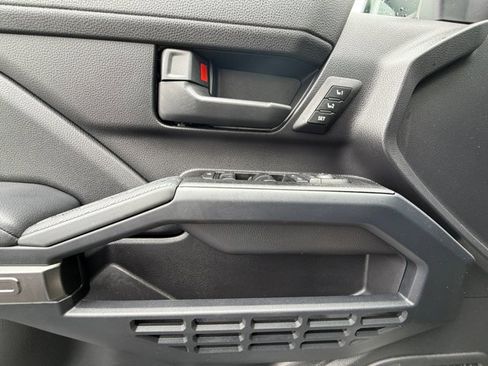 Used 2025 Toyota 4Runner TRD Sport Premium w/ Tow Technology Package image 28