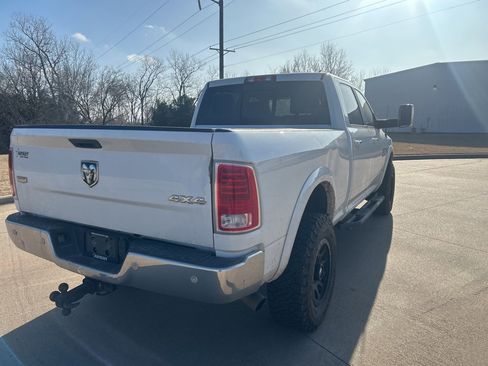 Used 2018 RAM 2500 Laramie image 3