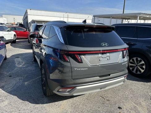Used 2026 Hyundai Tucson Limited AWD/4WD image 7