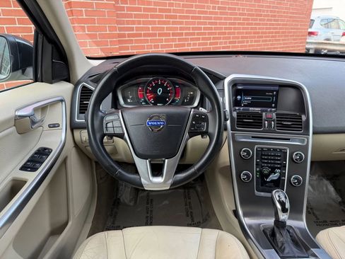 Used 2014 Volvo XC60 T6 image 10
