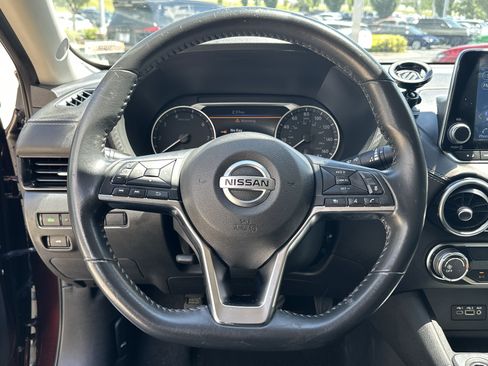 Used 2023 Nissan Sentra SV FWD image 13