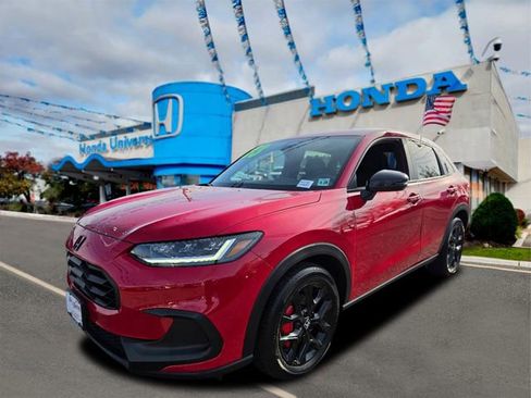 Used 2023 Honda HR-V Sport image 1