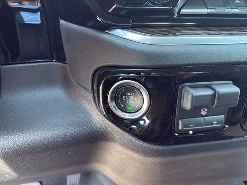 New 2026 GMC Sierra 1500 Elevation AWD/4WD image 14