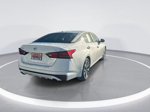 Used 2022 Nissan Altima 2.5 SL FWD image 5