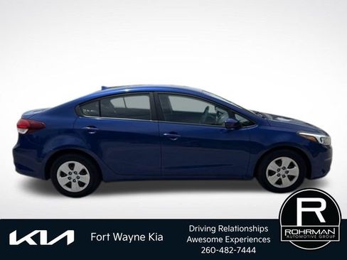 Used 2017 Kia Forte LX FWD image 6