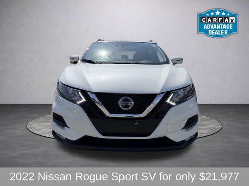 Used 2022 Nissan Rogue Sport SV w/ Technology Package image 9