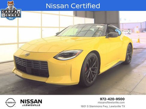 Used 2024 Nissan Z Performance w/ Floor Mat Package RWD image 1