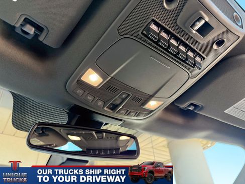 Used 2017 Ford F350 Lariat w/ Lariat Ultimate Package image 35