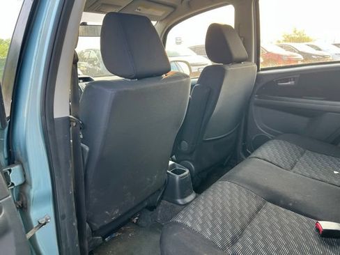Used 2009 Suzuki SX4 AWD Hatchback w/ Touring Pkg image 12