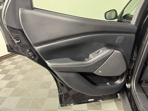 Used 2021 Ford Mustang Mach-E Premium image 25