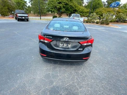 Used 2014 Hyundai Elantra Limited FWD image 11