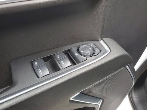 Used 2025 Chevrolet Silverado 1500 LT image 22