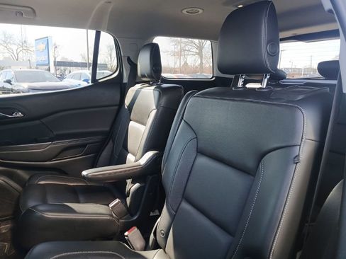 Used 2018 GMC Acadia SLT image 24