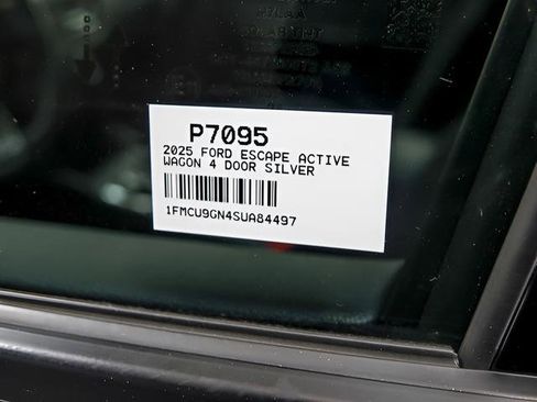 Used 2025 Ford Escape Active image 31
