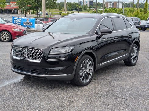 Used 2023 Lincoln Nautilus Reserve w/ Equipment Group 201A FWD image 2