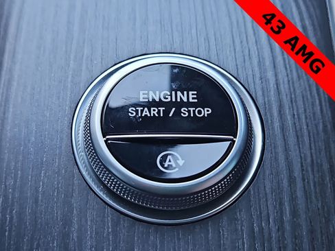 Used 2024 Mercedes-Benz GLC 43 AMG AMG GLC 43 image 24