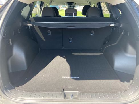Used 2023 Hyundai Tucson SEL FWD image 8