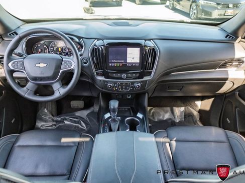 Used 2023 Chevrolet Traverse Premier AWD/4WD image 41