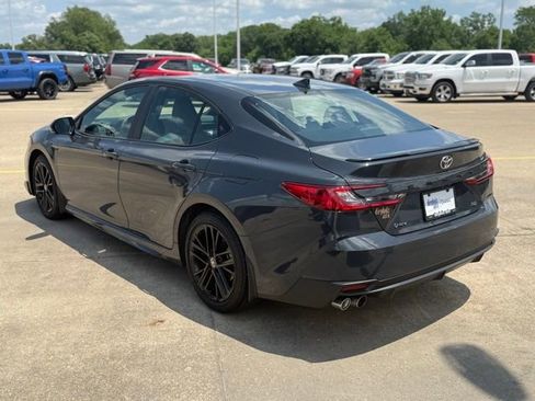 Used 2026 Toyota Camry SE w/ Multimedia Upgrade Package FWD image 5