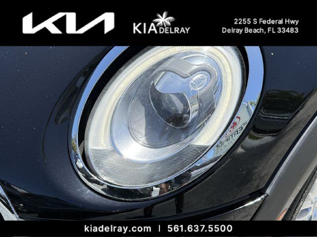 Used 2018 MINI Cooper S FWD image 6