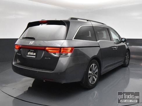 Used 2016 Honda Odyssey Touring Elite image 48