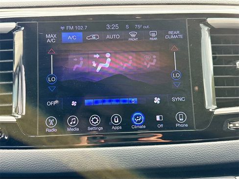 Used 2017 Chrysler Pacifica Touring Plus w/ Tire & Wheel Group image 16