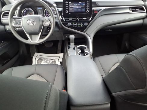 Used 2021 Toyota Camry LE FWD image 16