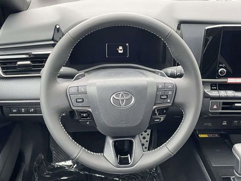 New 2026 Toyota Camry SE image 21