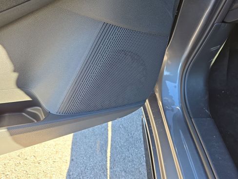 New 2026 Nissan Sentra SR w/ Floor Mat Package FWD image 32