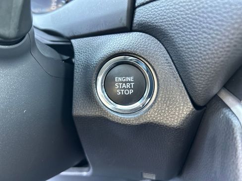 Used 2025 Toyota RAV4 XLE image 24